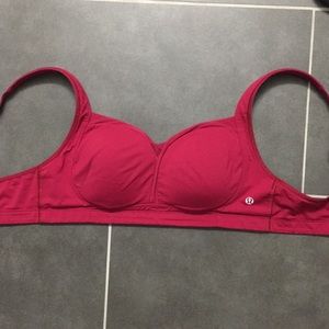 Lululemon Tata Tamer II - like new!